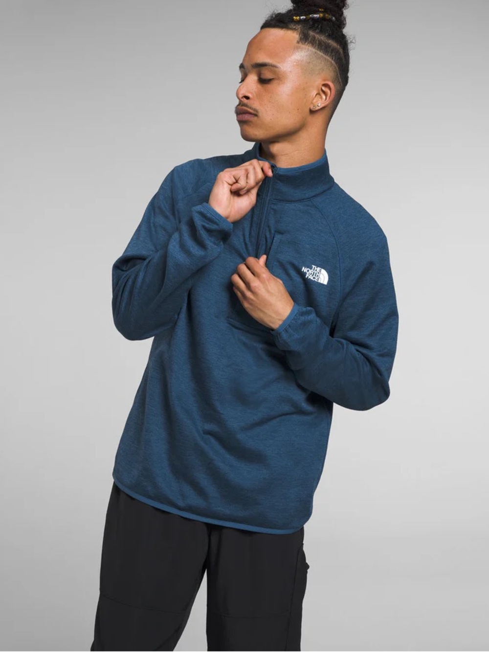 The North Face Men's Blue Half-Zip Fleece Pullover